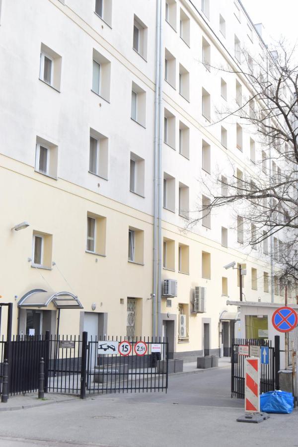 Be My Guest - Krucza Elegant Apartment - Rondo De Gaulle'A Center Of Warsaw Metro Wi-Fi Breakfast エクステリア 写真