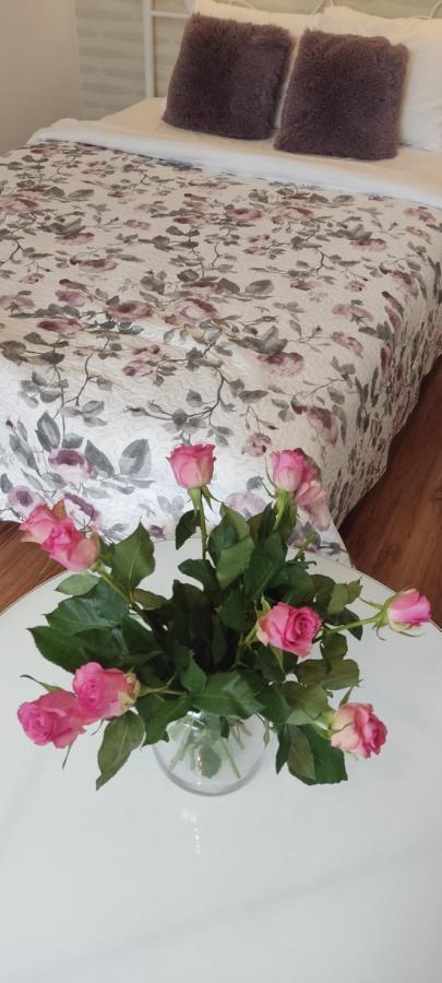 Be My Guest - Krucza Elegant Apartment - Rondo De Gaulle'A Center Of Warsaw Metro Wi-Fi Breakfast エクステリア 写真