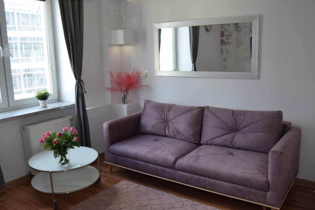 Be My Guest - Krucza Elegant Apartment - Rondo De Gaulle'A Center Of Warsaw Metro Wi-Fi Breakfast エクステリア 写真