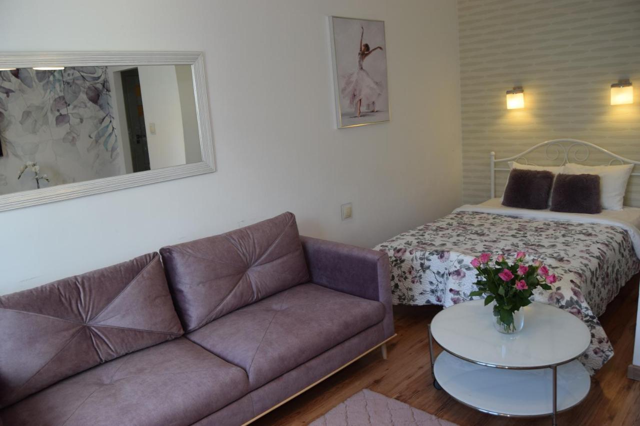 Be My Guest - Krucza Elegant Apartment - Rondo De Gaulle'A Center Of Warsaw Metro Wi-Fi Breakfast エクステリア 写真