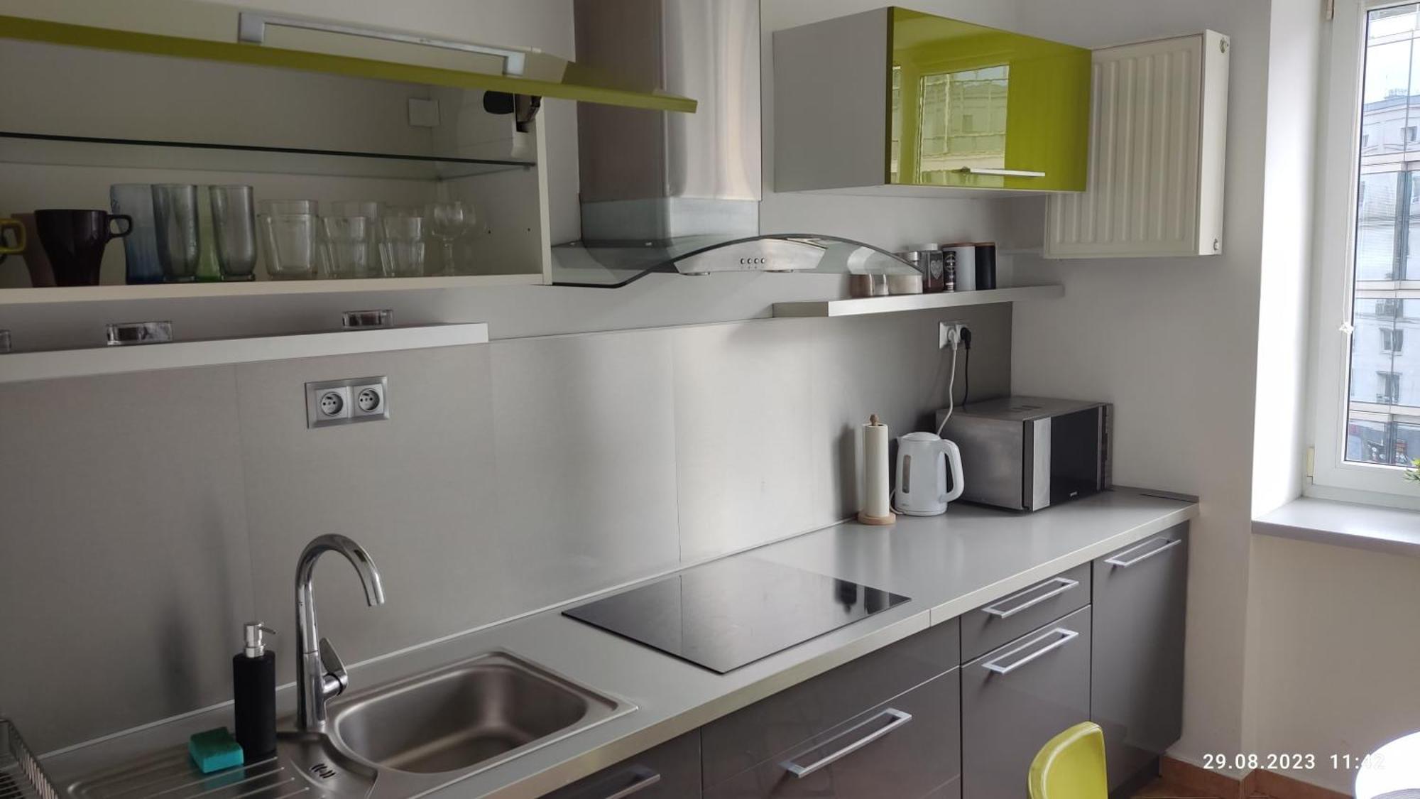 Be My Guest - Krucza Elegant Apartment - Rondo De Gaulle'A Center Of Warsaw Metro Wi-Fi Breakfast エクステリア 写真